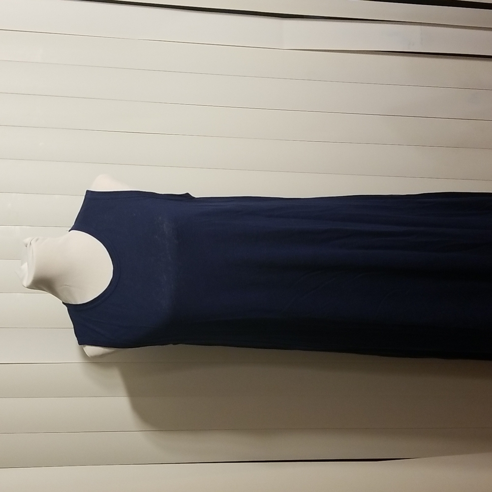 Sleeveless maxi by NKDT
